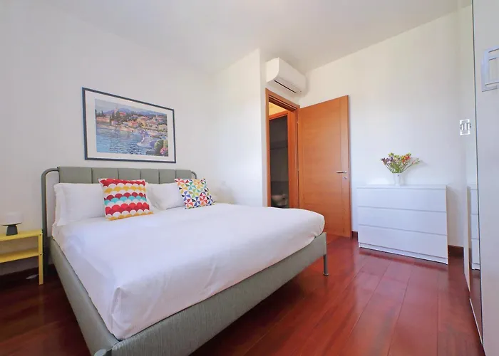 Lejlighed Ych-modern Flat With Terrace Near Eataly Rom