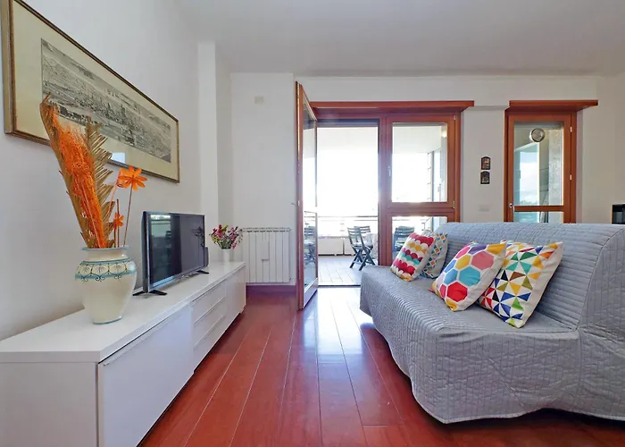 Lejlighed Ych-modern Flat With Terrace Near Eataly Rom