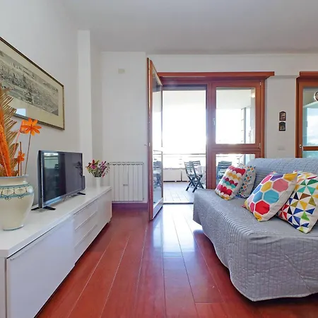 Lejlighed Ych-modern Flat With Terrace Near Eataly Rom